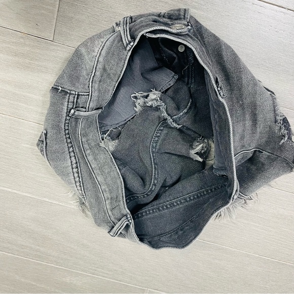 Free People We The Free Good Vibrations Cut-Off Denim Jean Shorts Sulphur Black - Picture 9 of 12